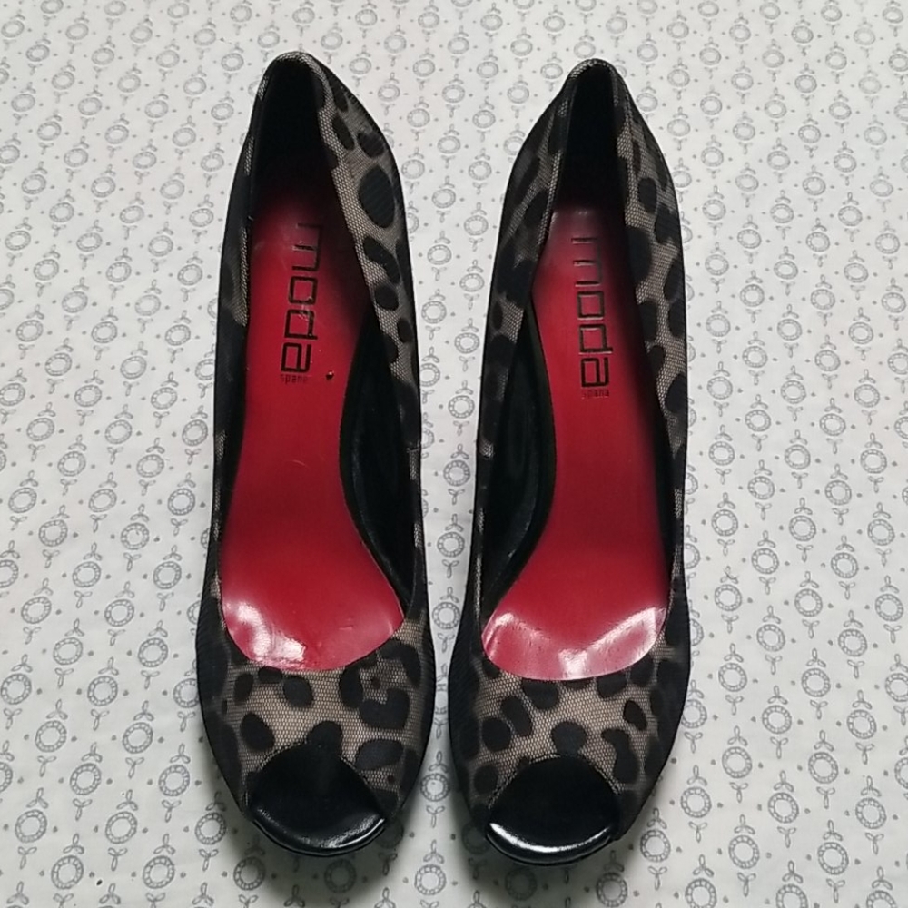 Moda International Animal Print Peep Toe Heels